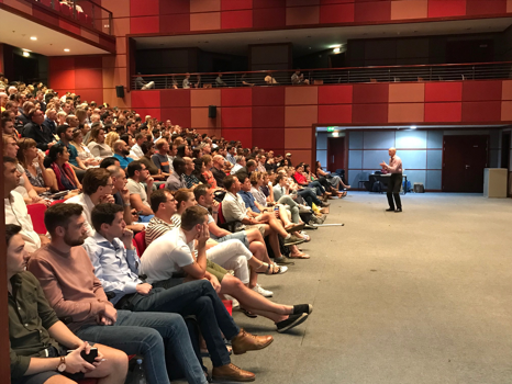 Andrew Hallam, speaking in Dubai: May 4, 2019